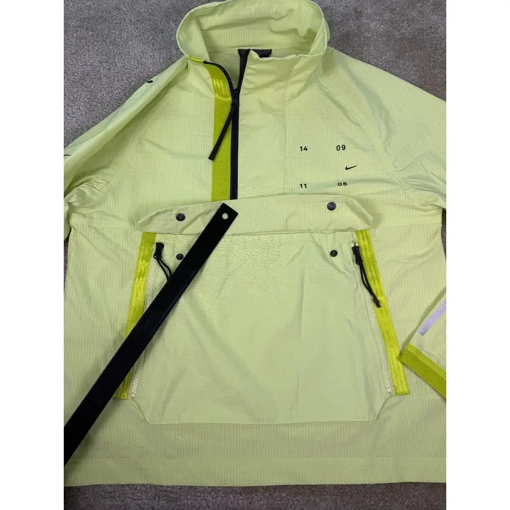 Nike Tech Pack Jacket Mens Small Yellow 1/2 Zip Pullover Windbreaker CK0710-010